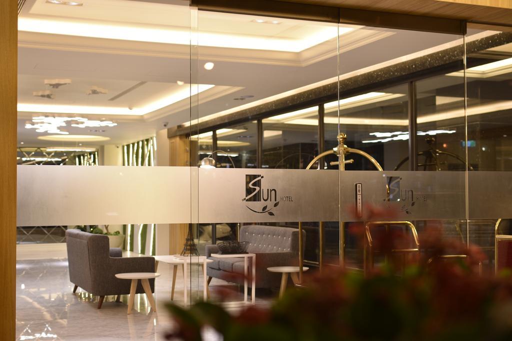 Sun Hotel Kaohsiung Luaran gambar